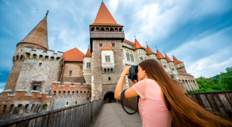 Photographing Corvin castle